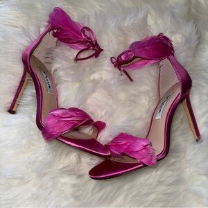 Nina Women's Pink Feathered Heels